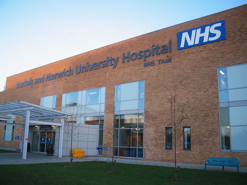 NHS NNUH entrance